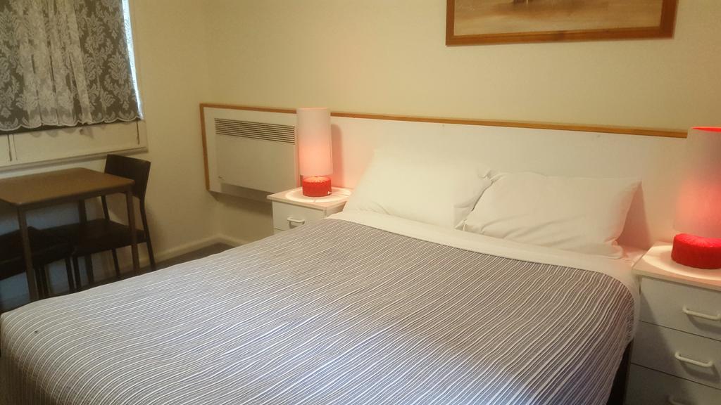 Clunes Motel Luaran gambar