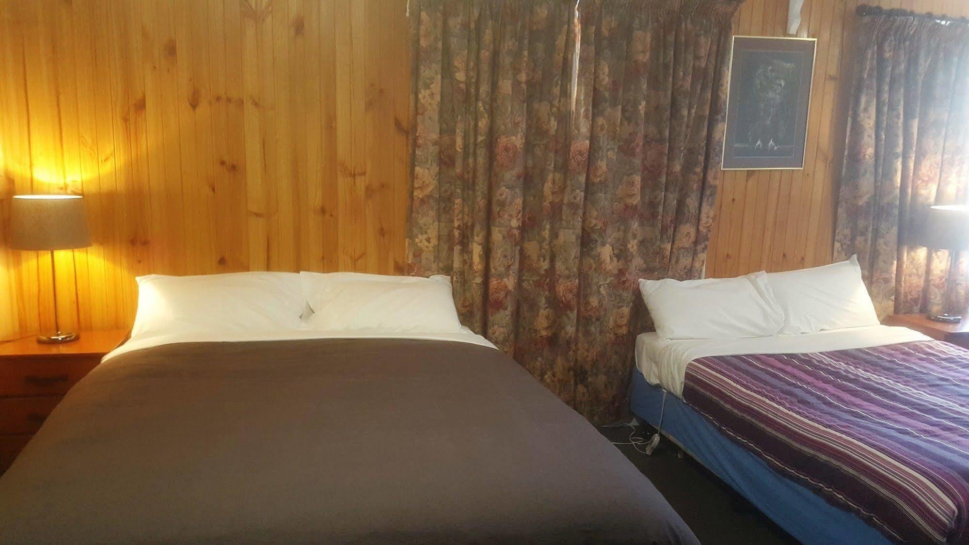 Clunes Motel Luaran gambar